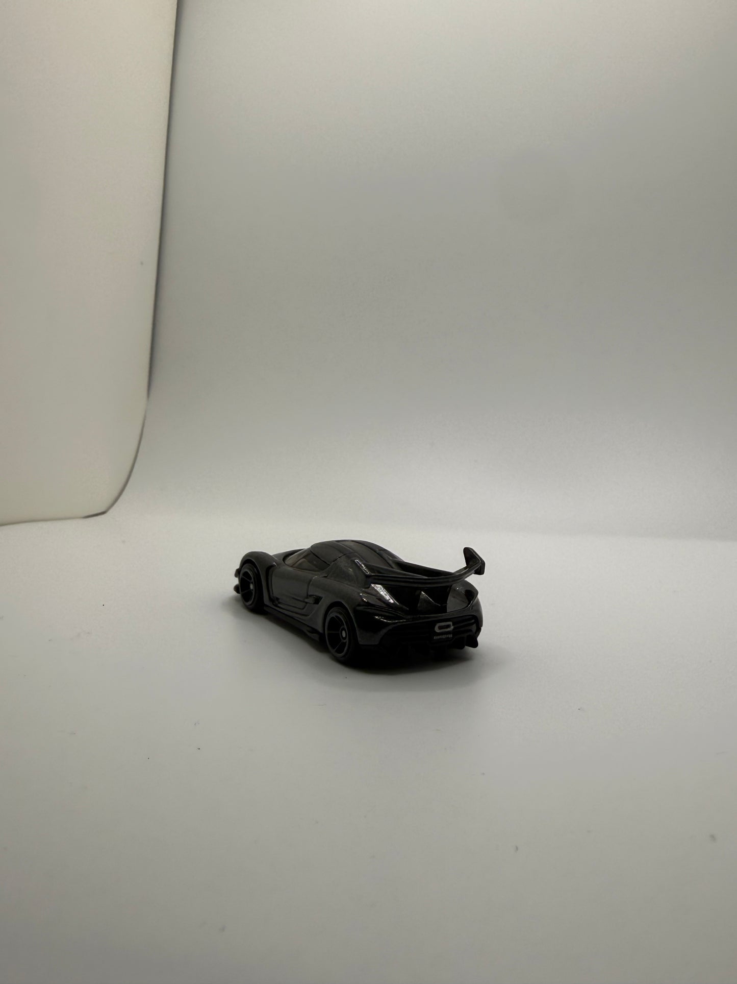 Hot Wheels loose Cars (2020 Koenigsegg Jesko)